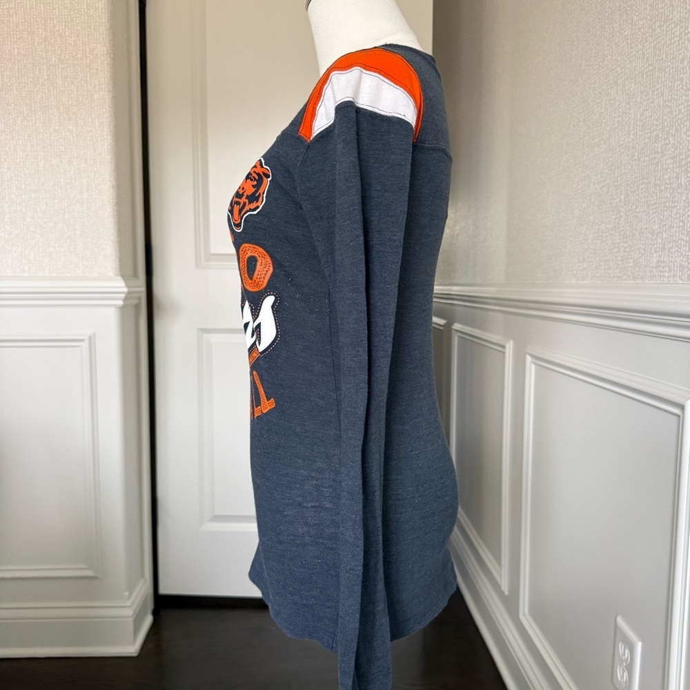 Team Apparel Chicago Bears Women's Long Sleeve Tee - Navy and Orange - Picture 3 of 5